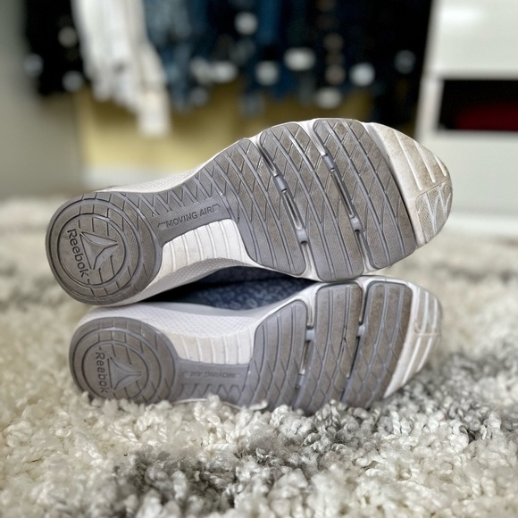 Womens Reebok Sneakers - Picture 3 of 5